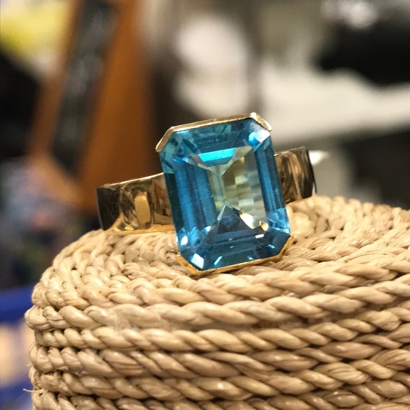 Jewelry - 14k Yellow Gold and Blue Topaz Ring Jewelry - 14k Yellow Gold and Blue Topaz Ring